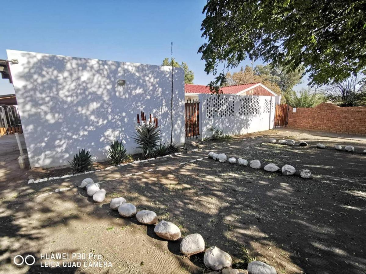 Akkerdam Bed And Breakfast Calvinia 外观 照片