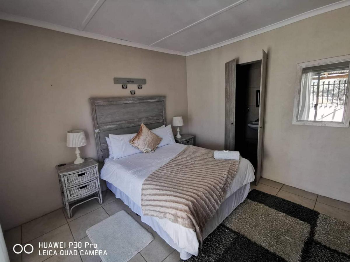 Akkerdam Bed And Breakfast Calvinia 外观 照片
