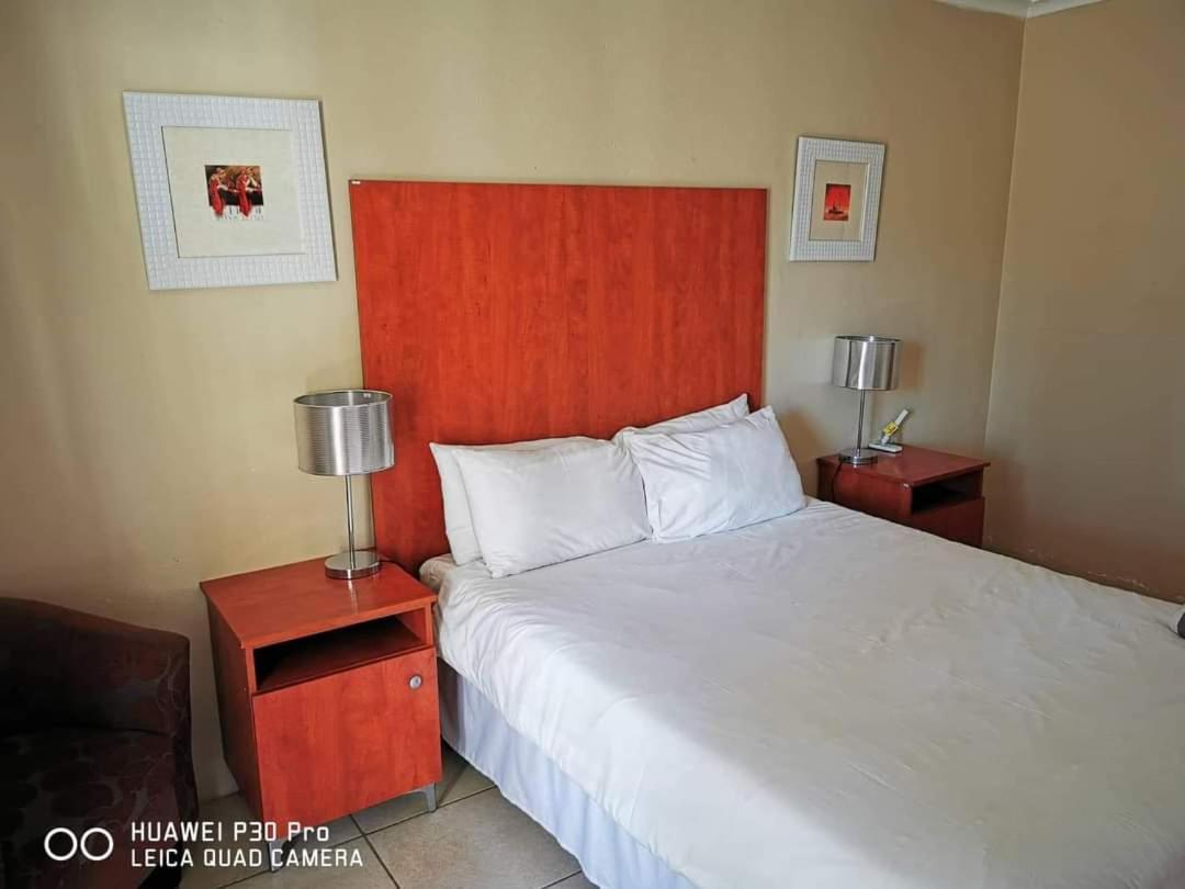 Akkerdam Bed And Breakfast Calvinia 外观 照片